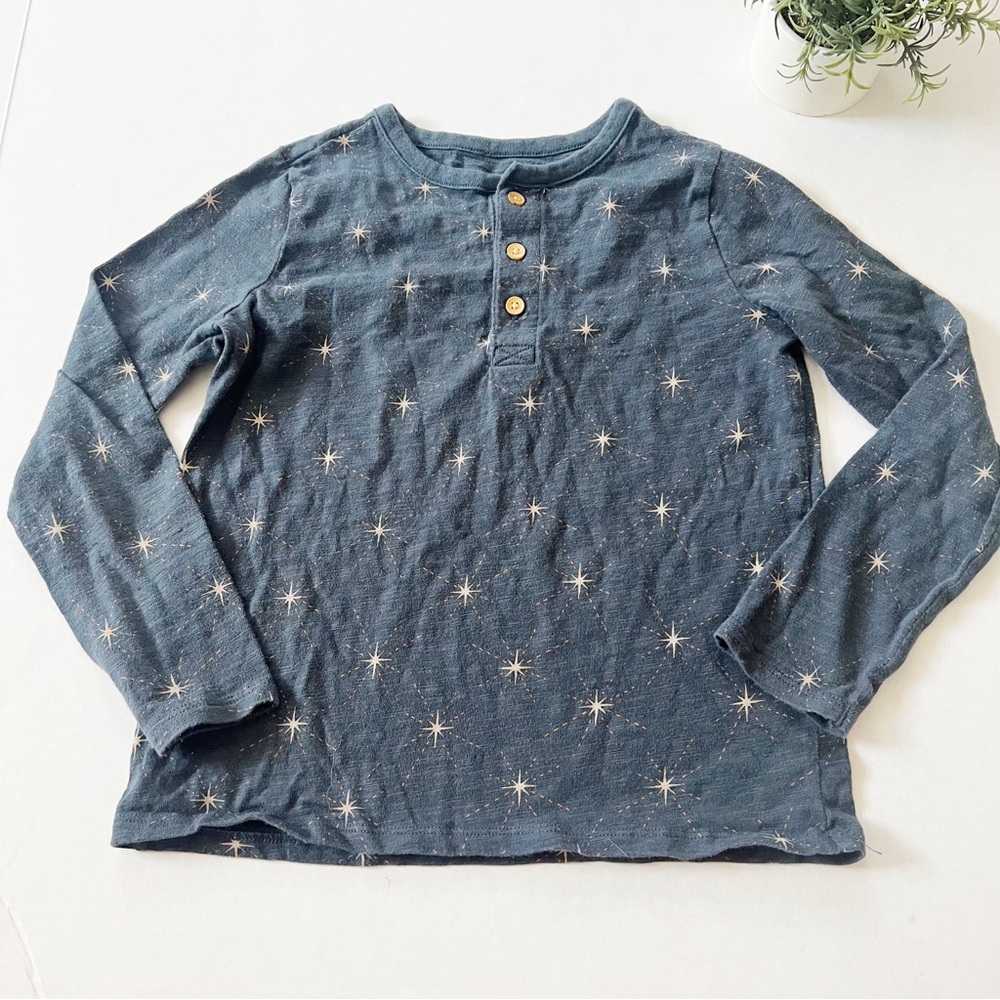 Little Co. by Lauren Conrad Long Sleeve Henley Top in Star Print Blue